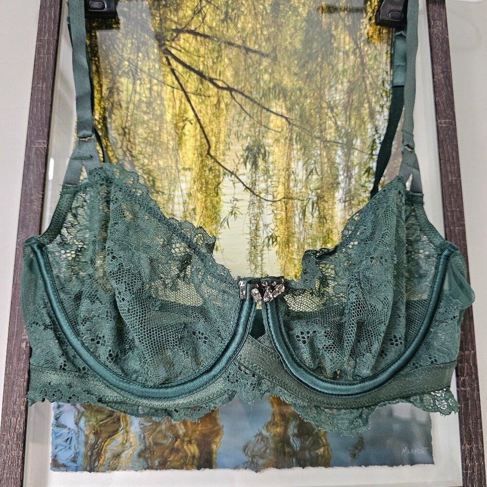 Vs Green Lace Bra